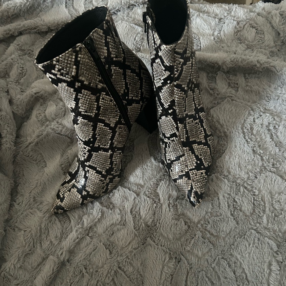 Snakeskin Patterned Ankle Boots